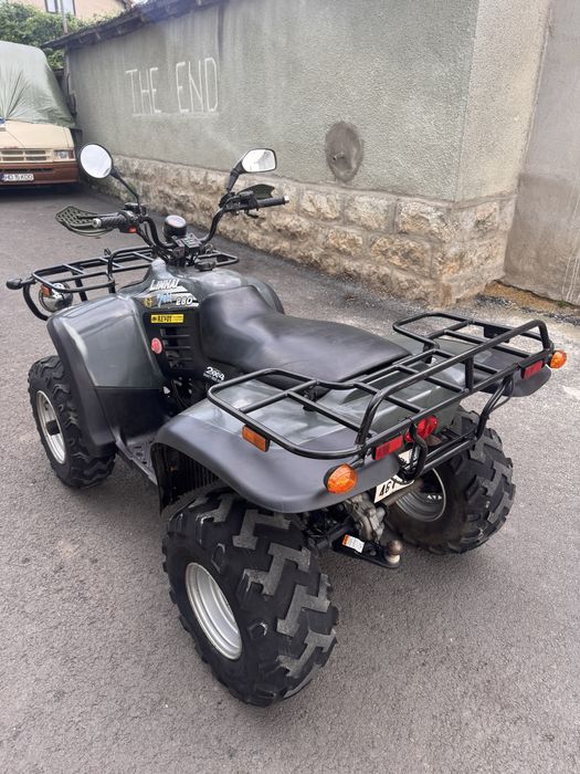 ATV Linhai Worker
