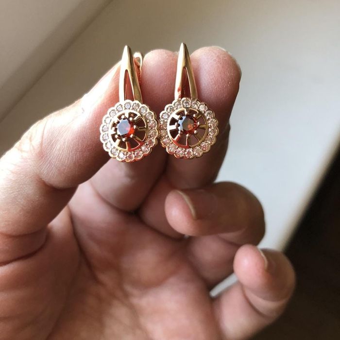 Женские красные серьги с натуральной циркониевой 585RG позолота