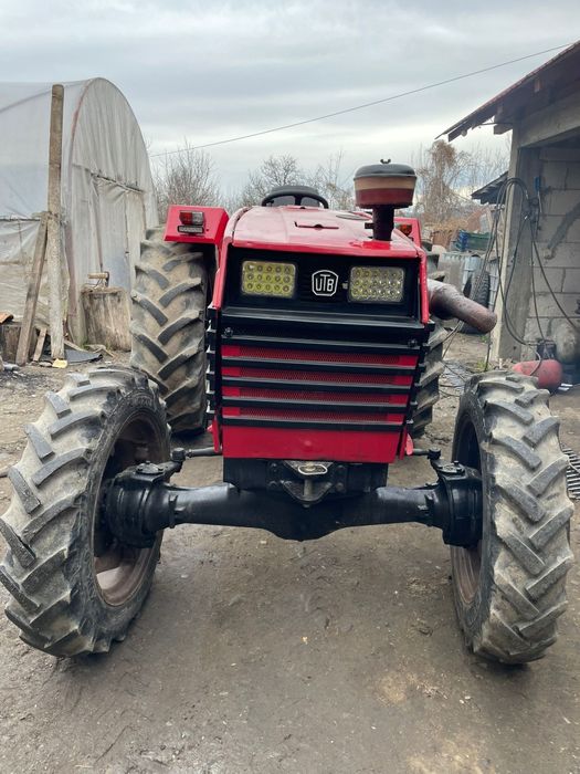 Vând tractor 643 DTC