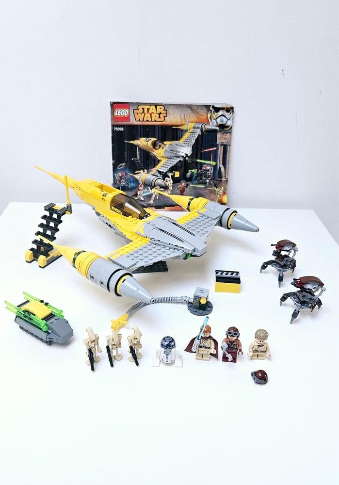 Lego Star Wars 75092 - Naboo Starfighter (2015)