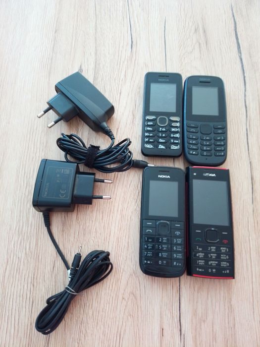 Nokia с зарядни.