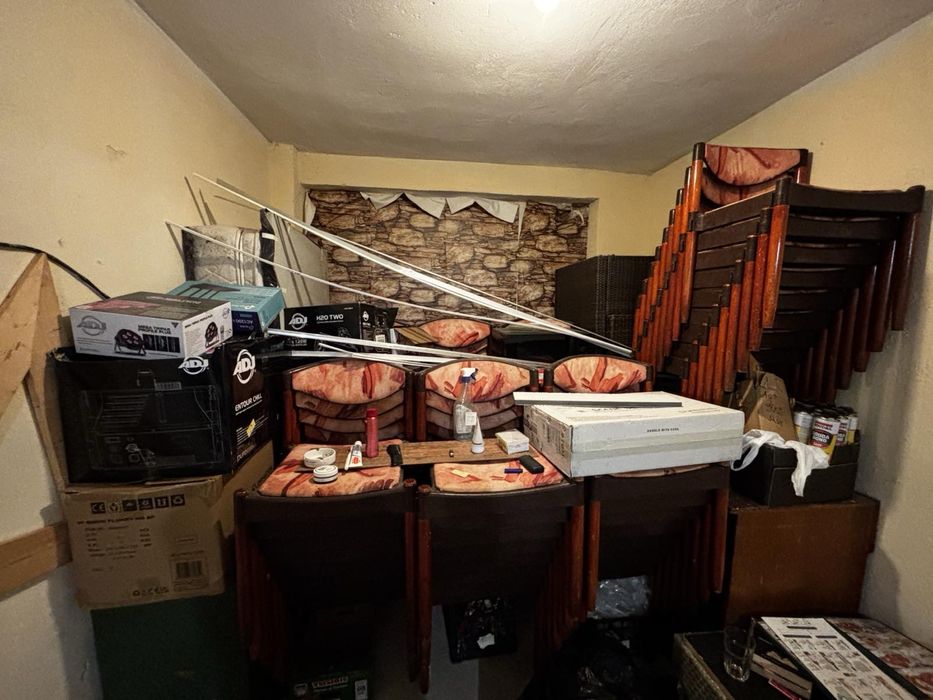 Трапезни столове