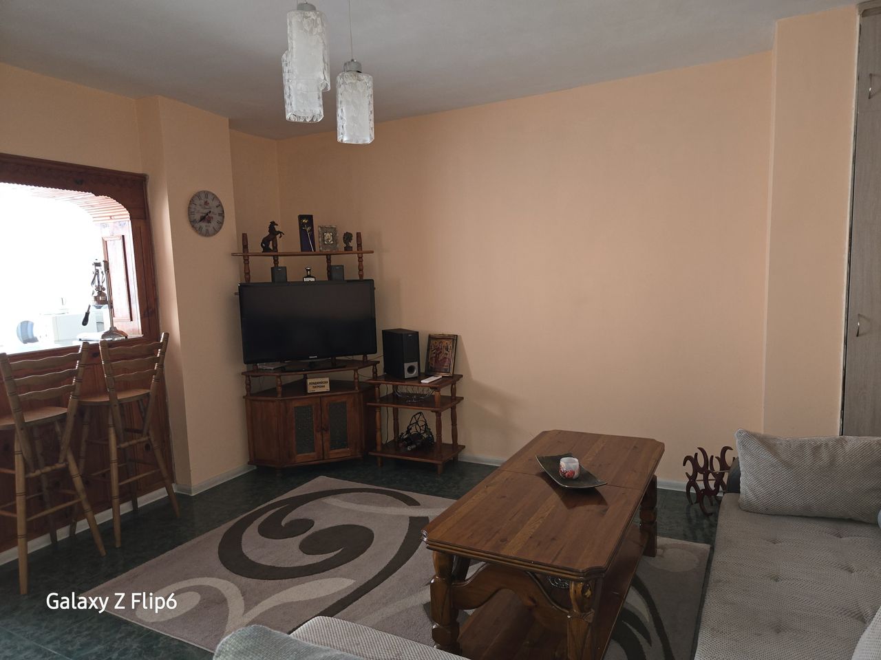 Дава се под наем Тристаен апартамент в Хасково, Куба - 70 кв.м за 255 € - Снимка #4