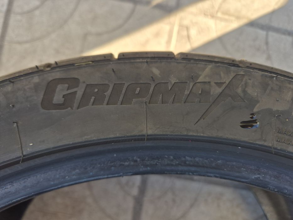2бр.летни гуми 265/35/18 97Y Gripmax 24г.
