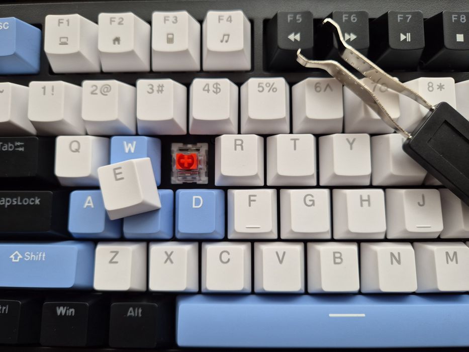 Tastatura Mecanica Magegee MK-STAR75 noua