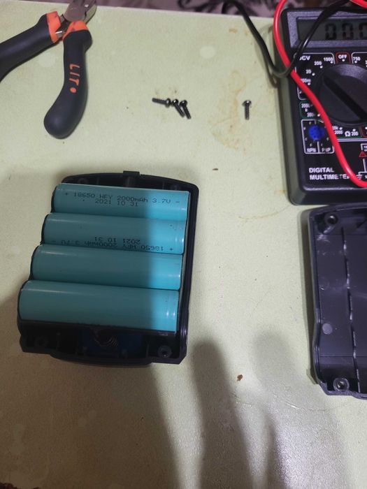 Ремонт акумуляторных батарей для электроинструментов