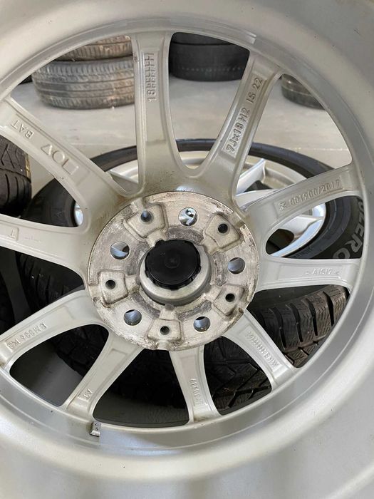 Roți iarnă originale BMW X3 G01/X4 G02–18” Style 617 +Anvelope Pirelli