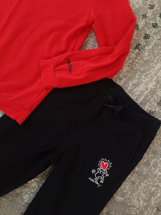 HM Keith Haring сет спортен панталон и блуза р-р 158 см.