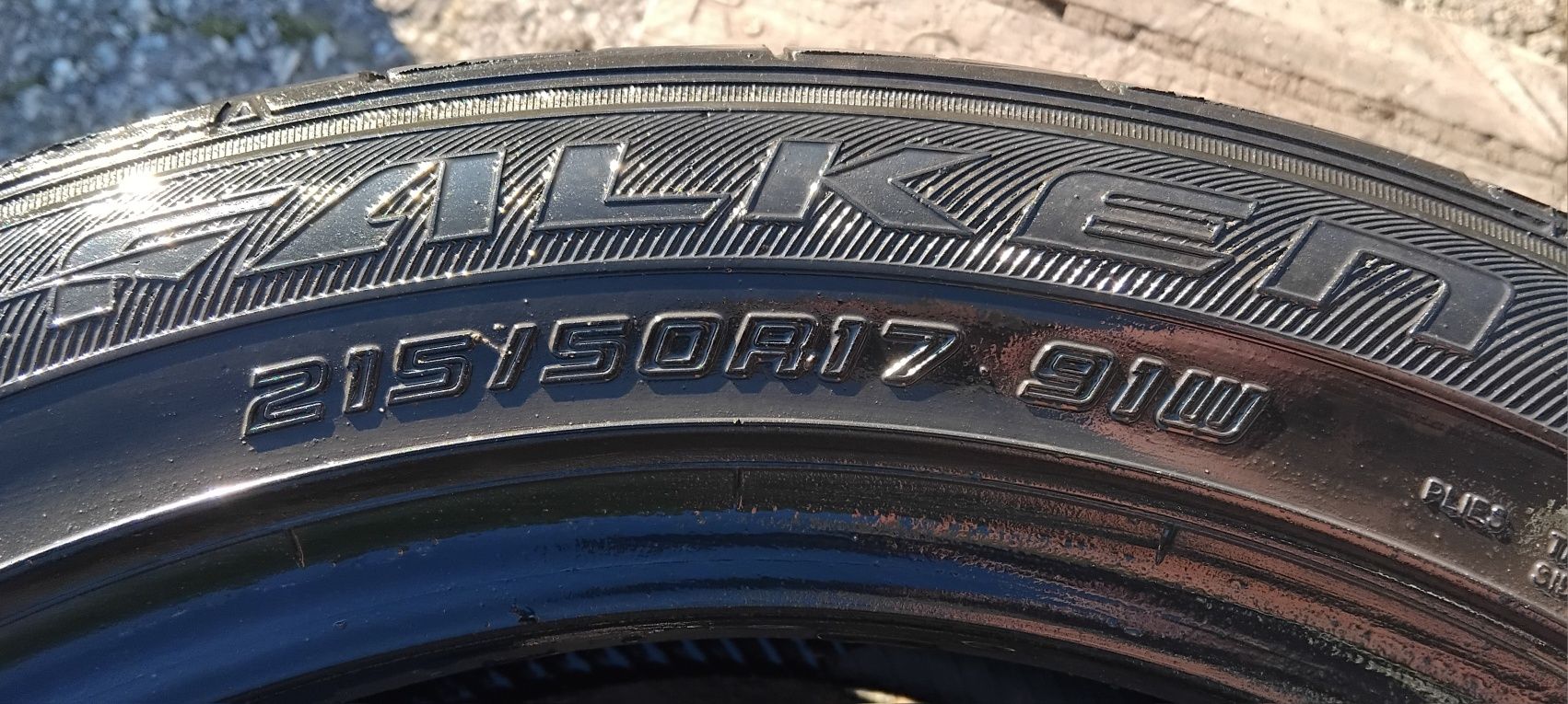 Гуми 215 50 17 Фалкен Falken 2 броя. Нов внос. Не са нови!