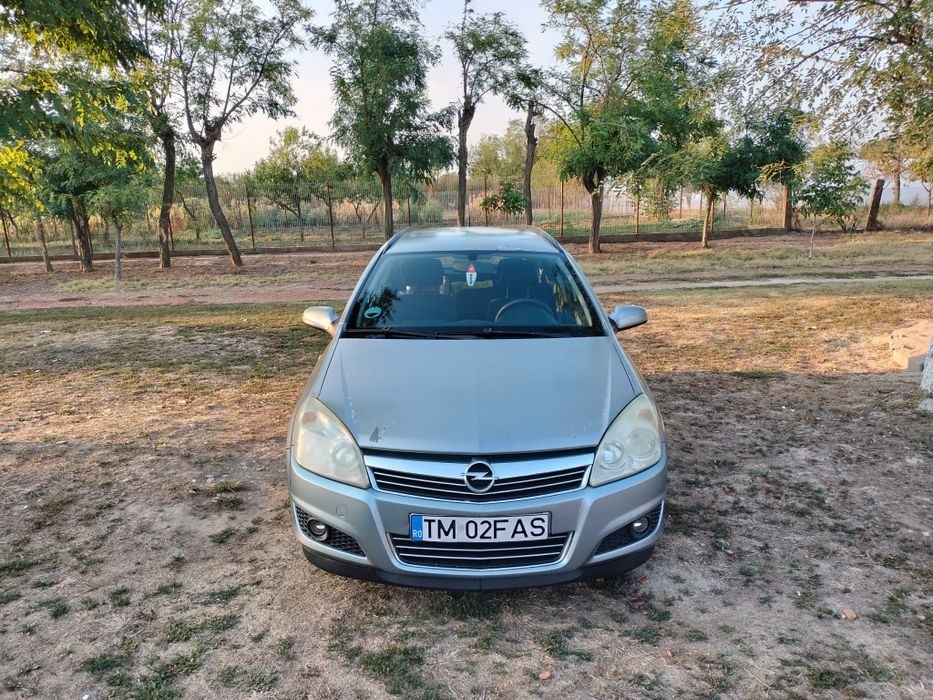 Vând Opel Astra h
