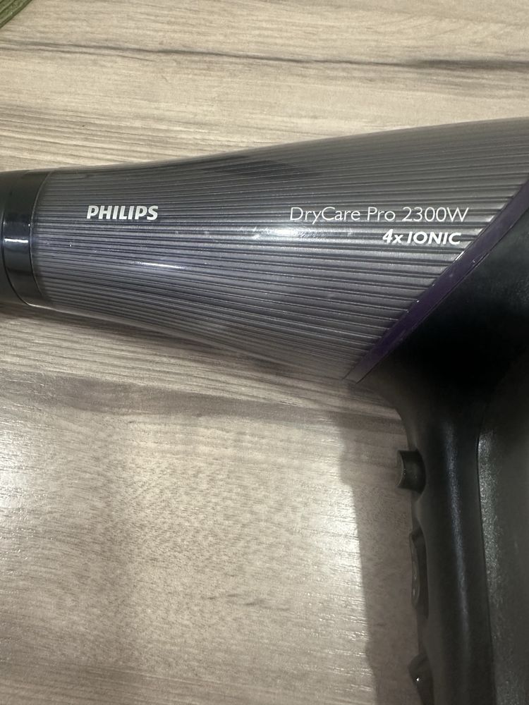 Фен Philips профессиональный