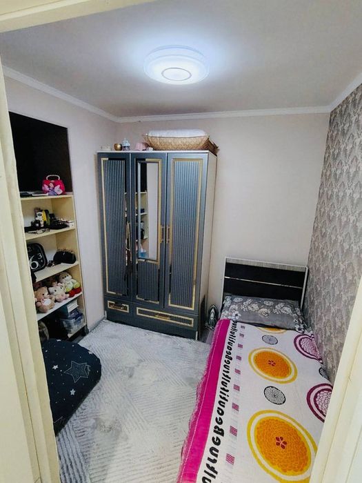 Зудлик билан  2 хонали 3 хона қилинган  СОТИЛАДИ.