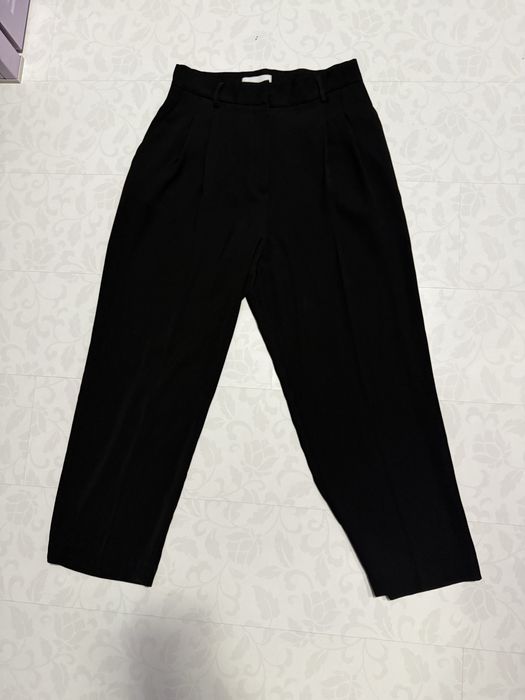 Черен панталон на BSB