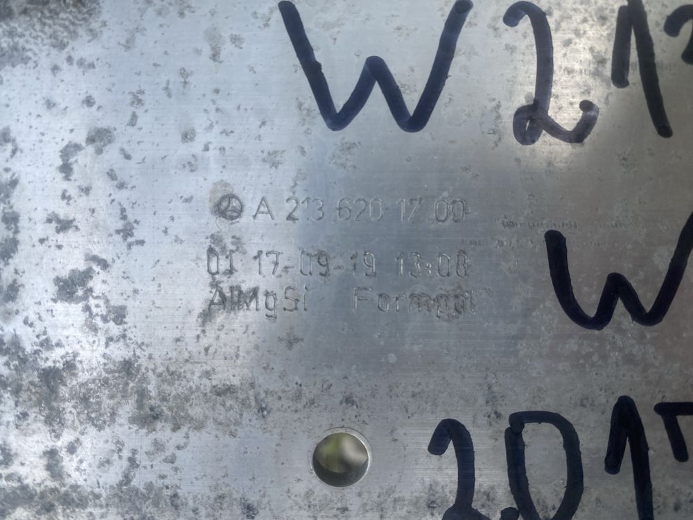Предна греда пред бронята Mercedes w213 w253