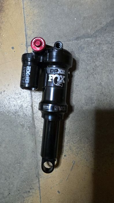 Suspensie fox trunnion