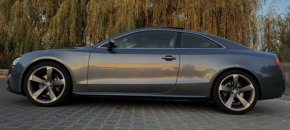 Audi A5 coupe 2.0 TDI ,individual S line deosebit impecabil !