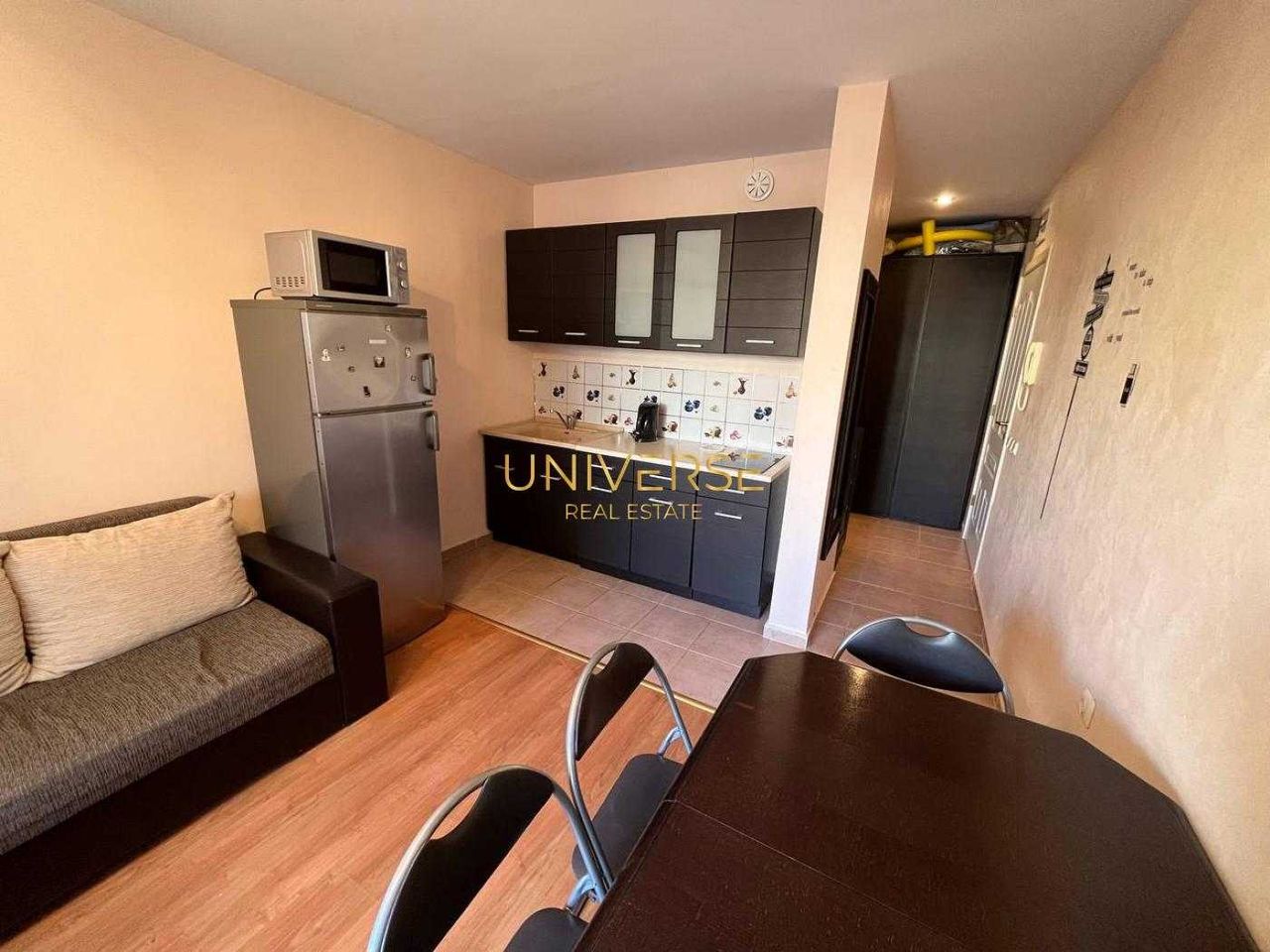Продава се Едностаен апартамент в Свети Влас - 40 кв.м за 1438 €/кв.м - Снимка #2