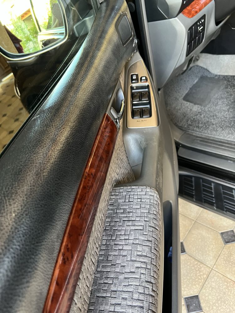 Toyota prado 120