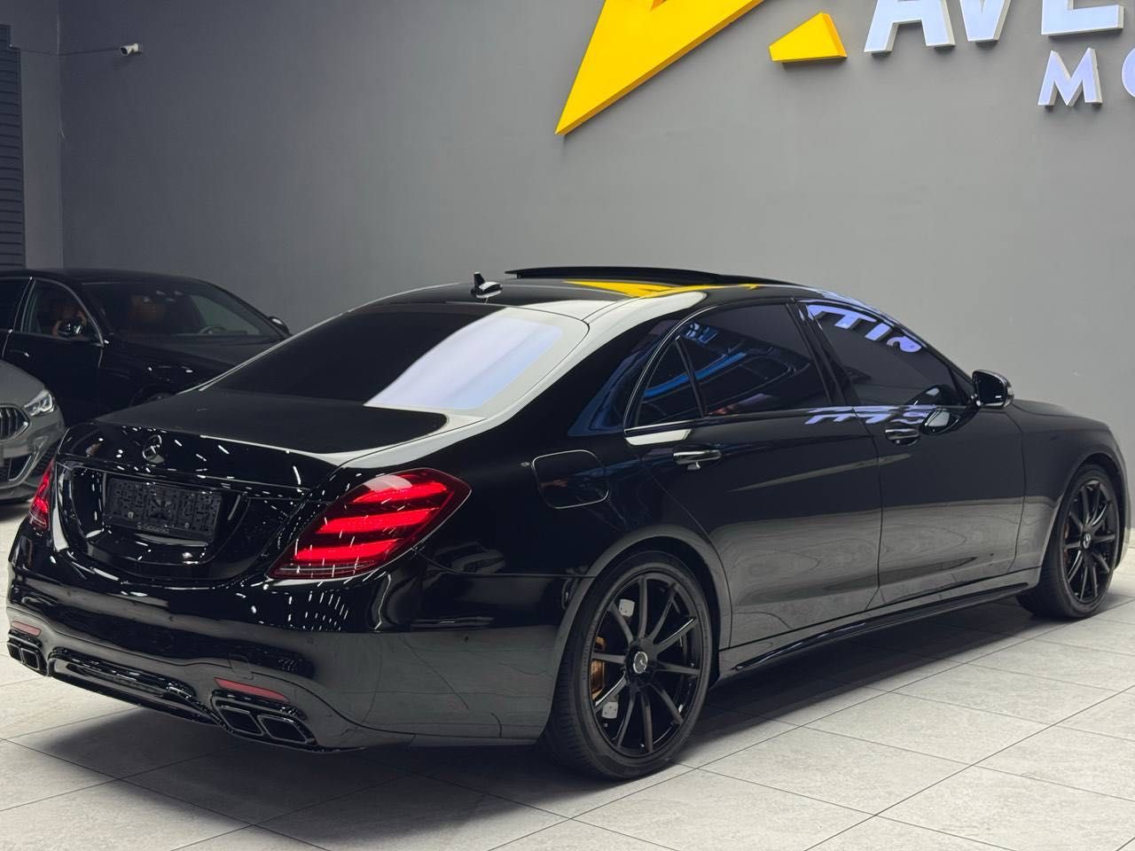 Продается Mercedes Benz w222 s63 AMG