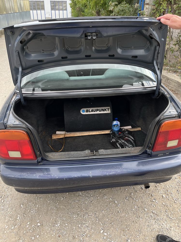Suzuki baleno 1998