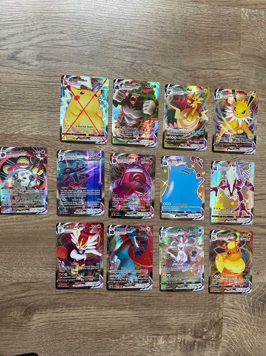 Pokemon VMAX Карти