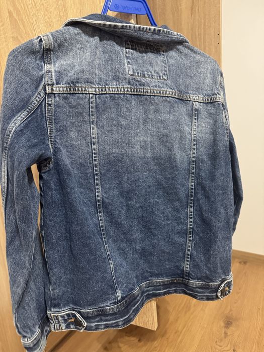 3в1 Дъмково яке и две официални сака S размери