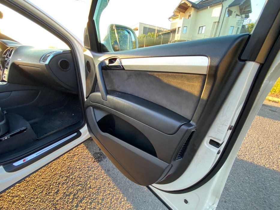 De vanzare Audi Q7 S-Line