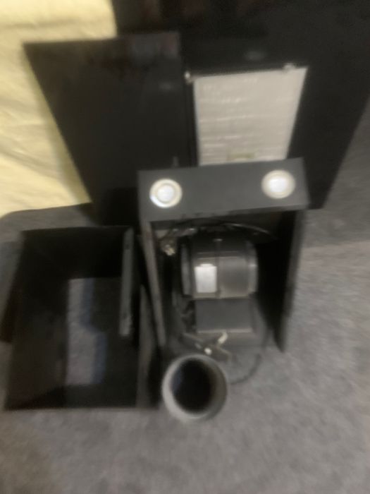 Вытяжка б/у Midea