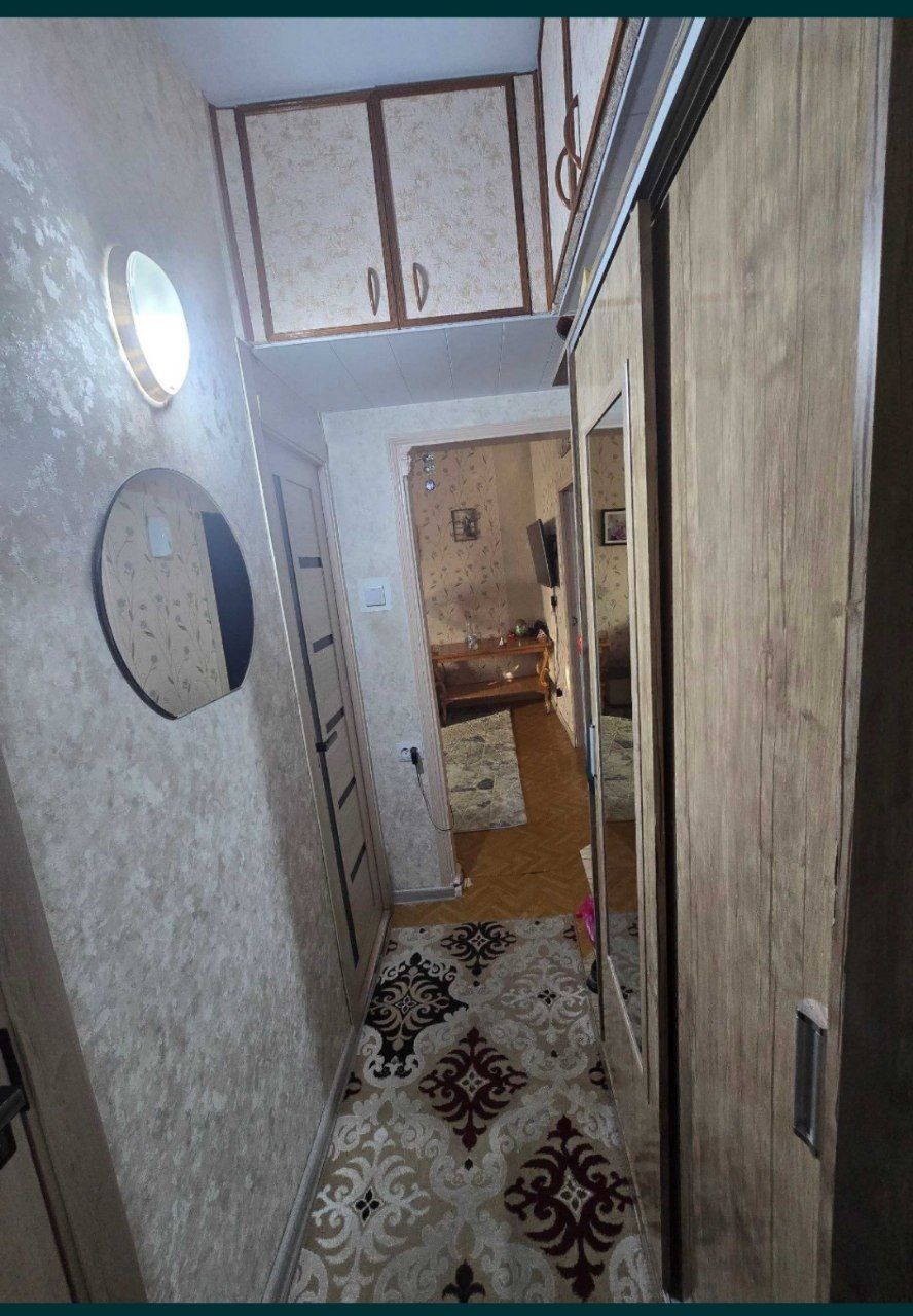 2*3/4/4 б 15/6.  Ташсельмаш.    63000 ( шохона)