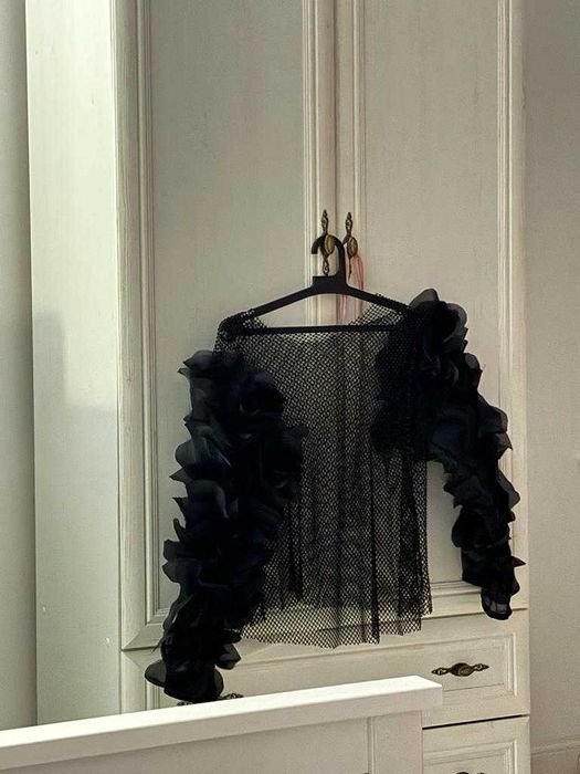 Bluza cu cristale deosebita