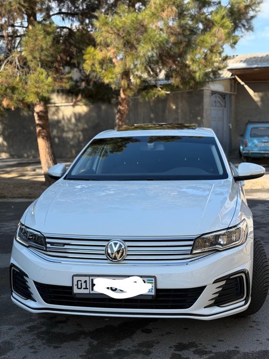 Volkswagen e-bora naxt i arenda
