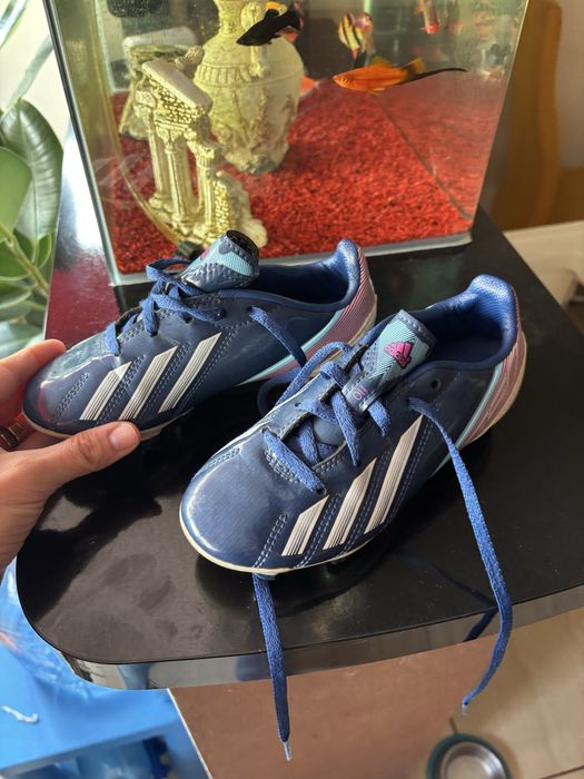 Ghete fotbal Adidas originale 30,5