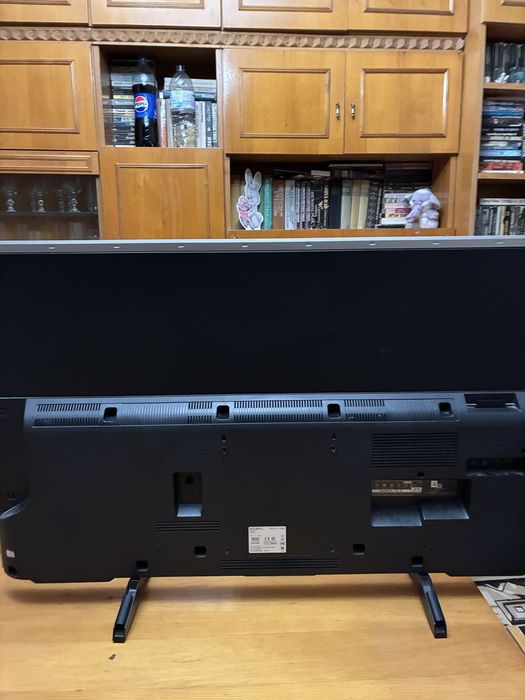 Телевизор Sony 49”