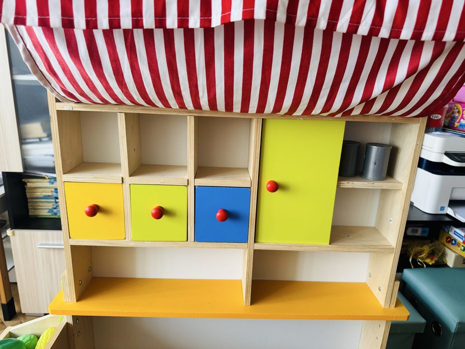 Детски дървен магазин