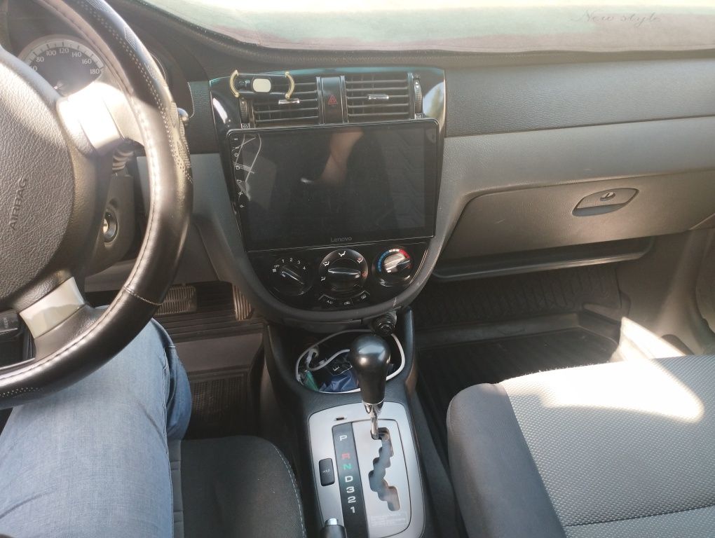 Продаю срочно ласетти 1.8 автомат или обмен