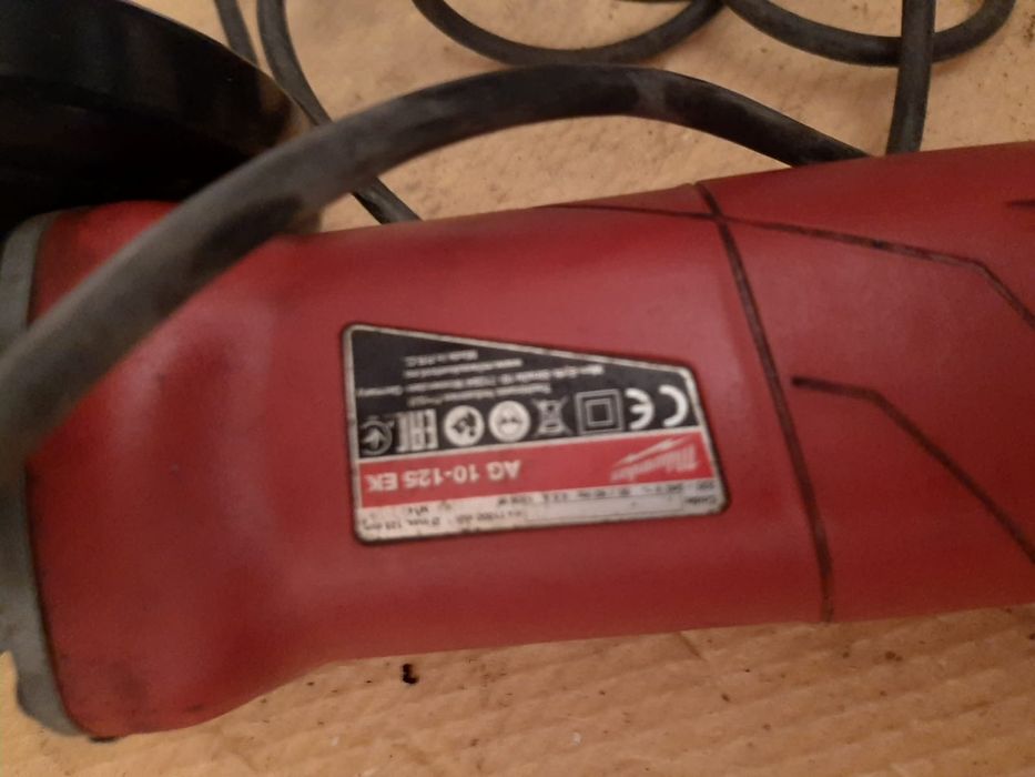 Milwaukee fle polizo 125c