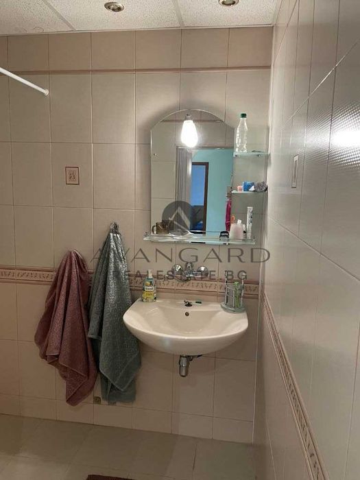 Продава се Тристаен апартамент в Пловдив, Център - 110 кв.м за 1855 €/кв.м - Снимка #13