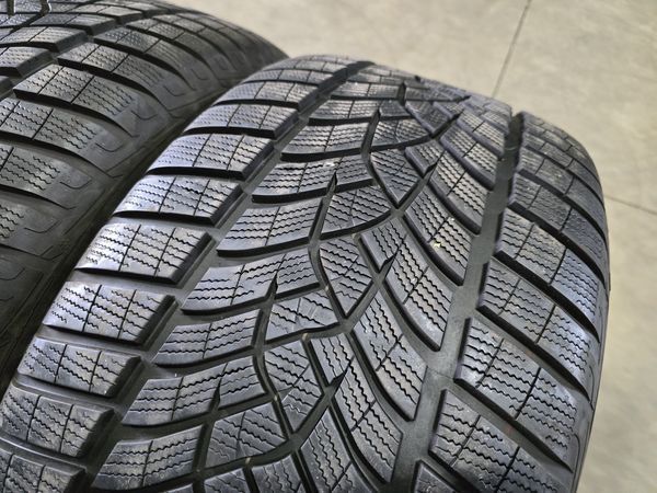 295/40/20//255/45/20 GOODYEAR
