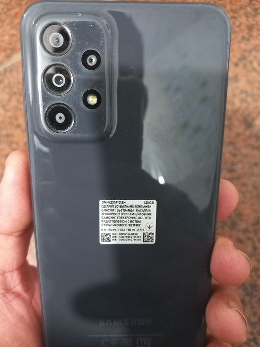 Самсунг А23 Отлично састаение