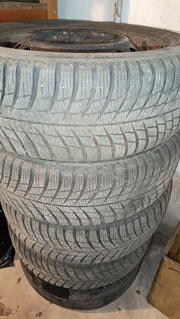 ТОЙОТА КОРОЛА 1.6 VVTI Бензин 2002