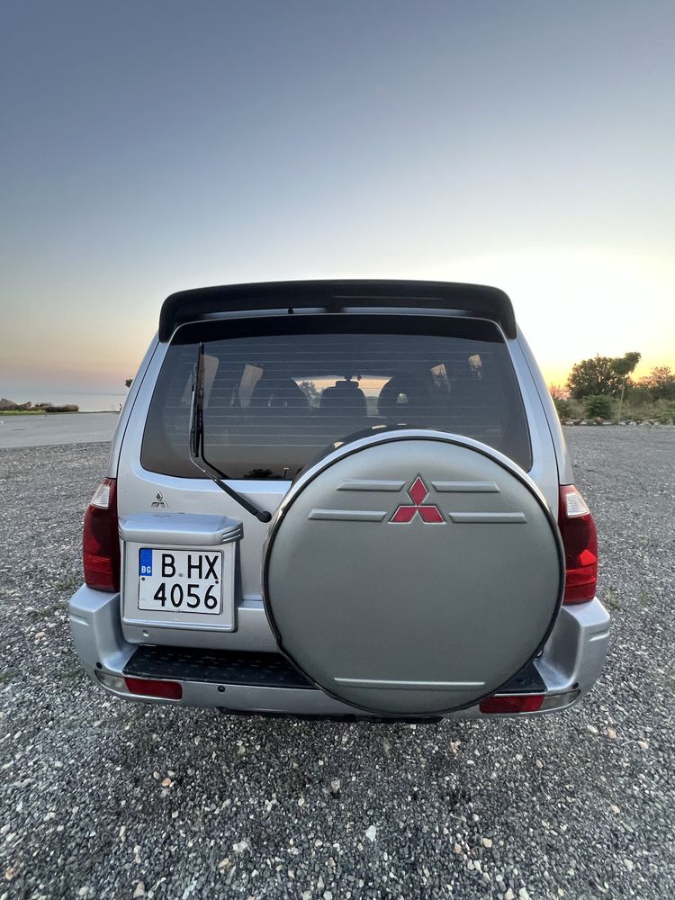 Продава се mitsubishi pajero 3 3.2 did