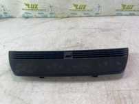 Grila ventilatie bord 8E0819635 Audi A4 B7 [2004 - 2008] 2.0 tdi BPW