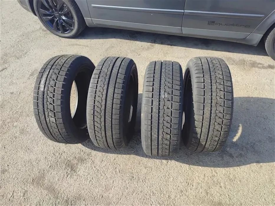 Продаются шины в отличном состоянии, новые, использовались всего одну
