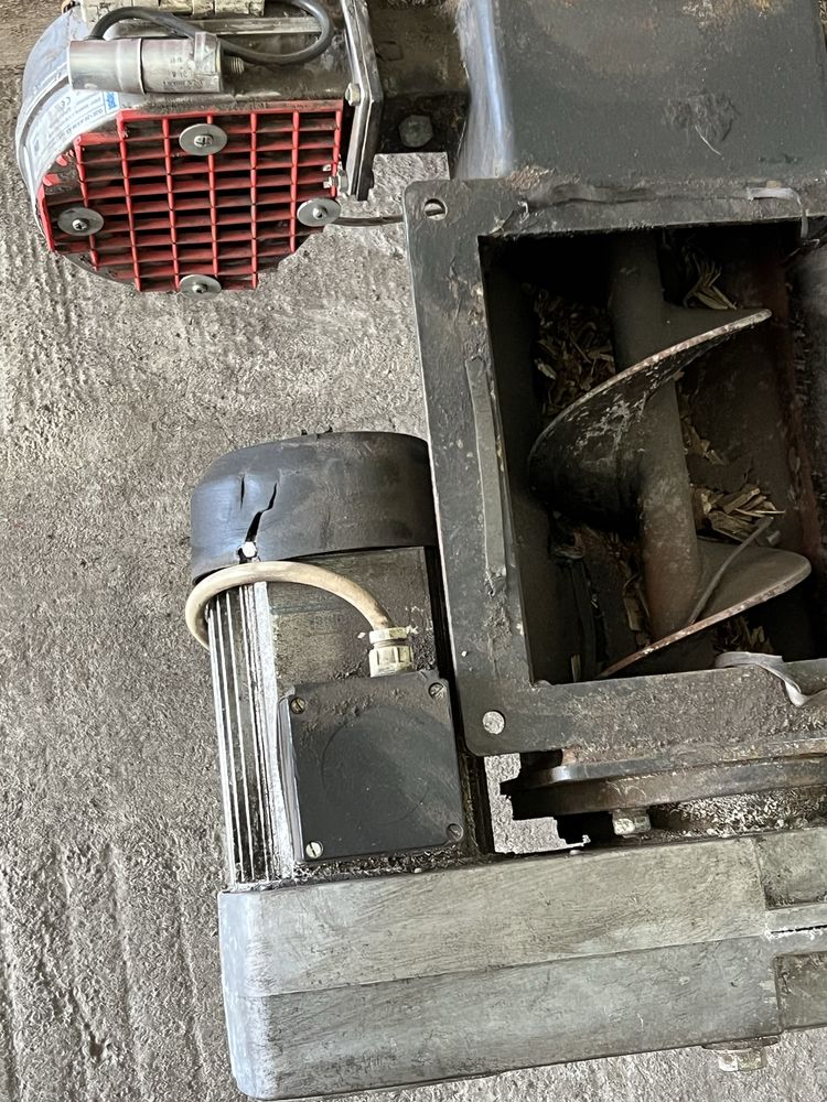 Centrala mixta tocatura rumegus talaj lemne MDF 20-1000 kw