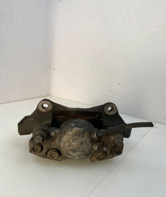 Etrier  dreapta fata plus suport Audi A5 8T (facelift) seria