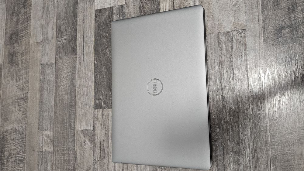 Laptop Dell Precision 3560 i.7 1185G7 32 GB RAMI
