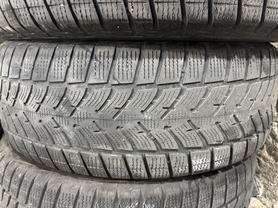Зимни гуми 225 60 17 дот 22