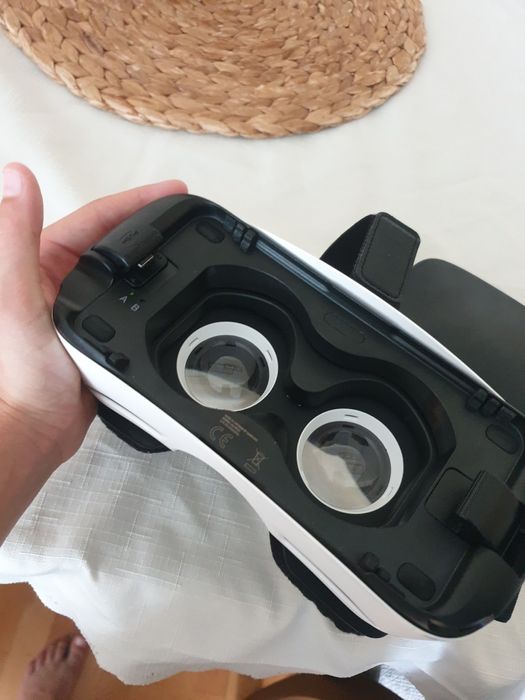 Vr gear samsung  (by oculus)