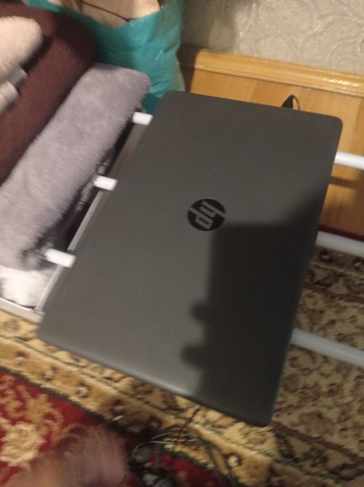 Ноутбук HP  срочно