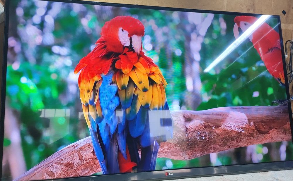 LG smart tv 120см диаганал